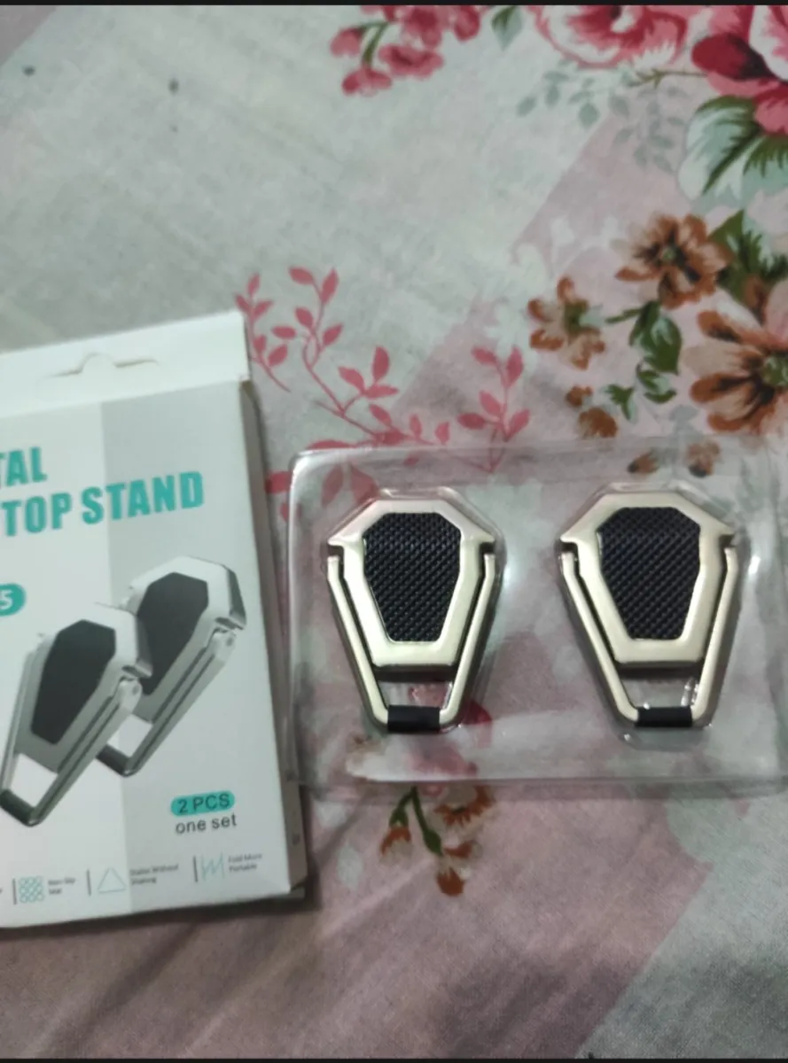 Non-Slip Metal Foldable Laptop Stand - Image 2